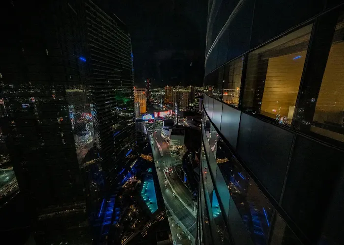 Stripviewsuites At Vdara